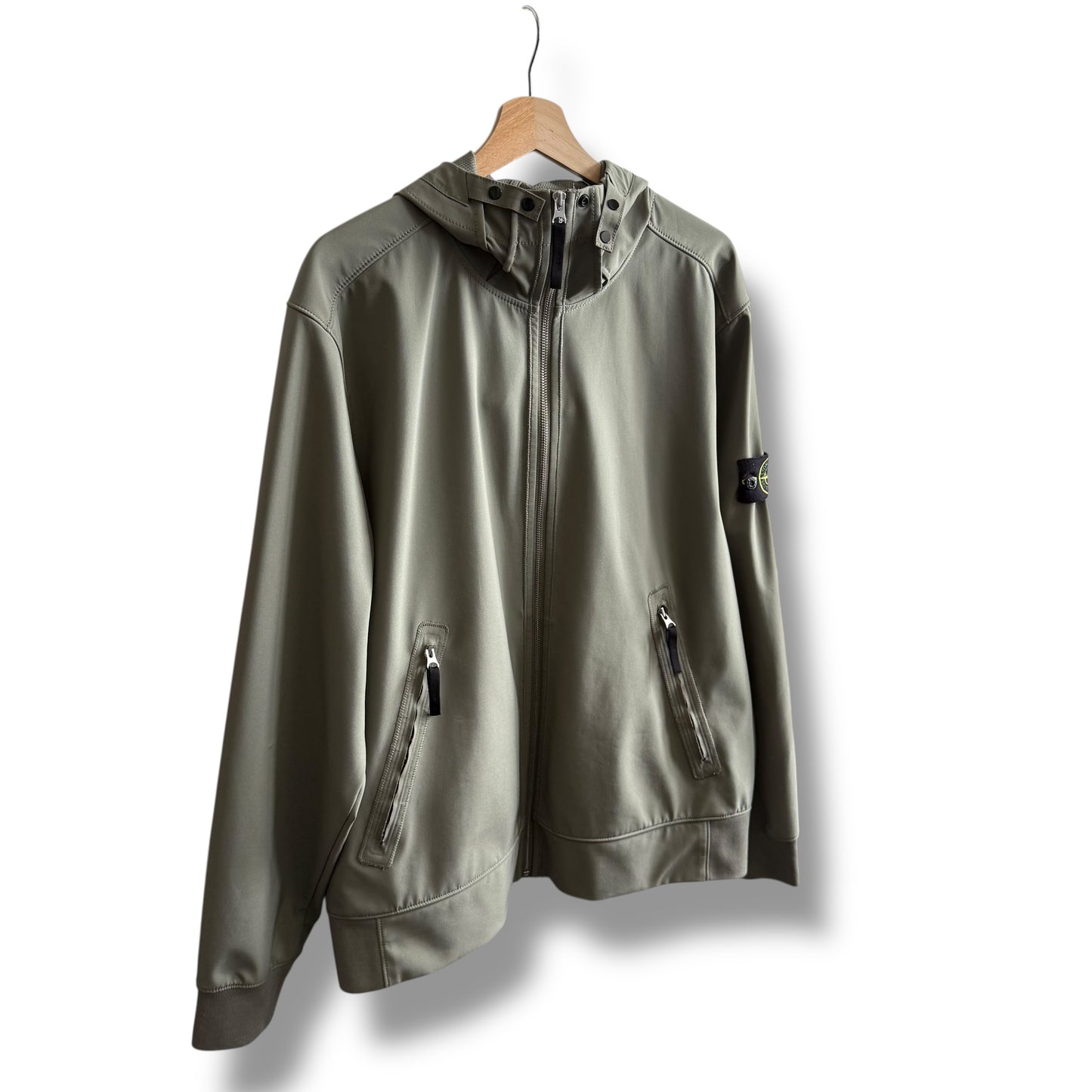 Stone Island Soft Shell Jacket (XXL, 25”)