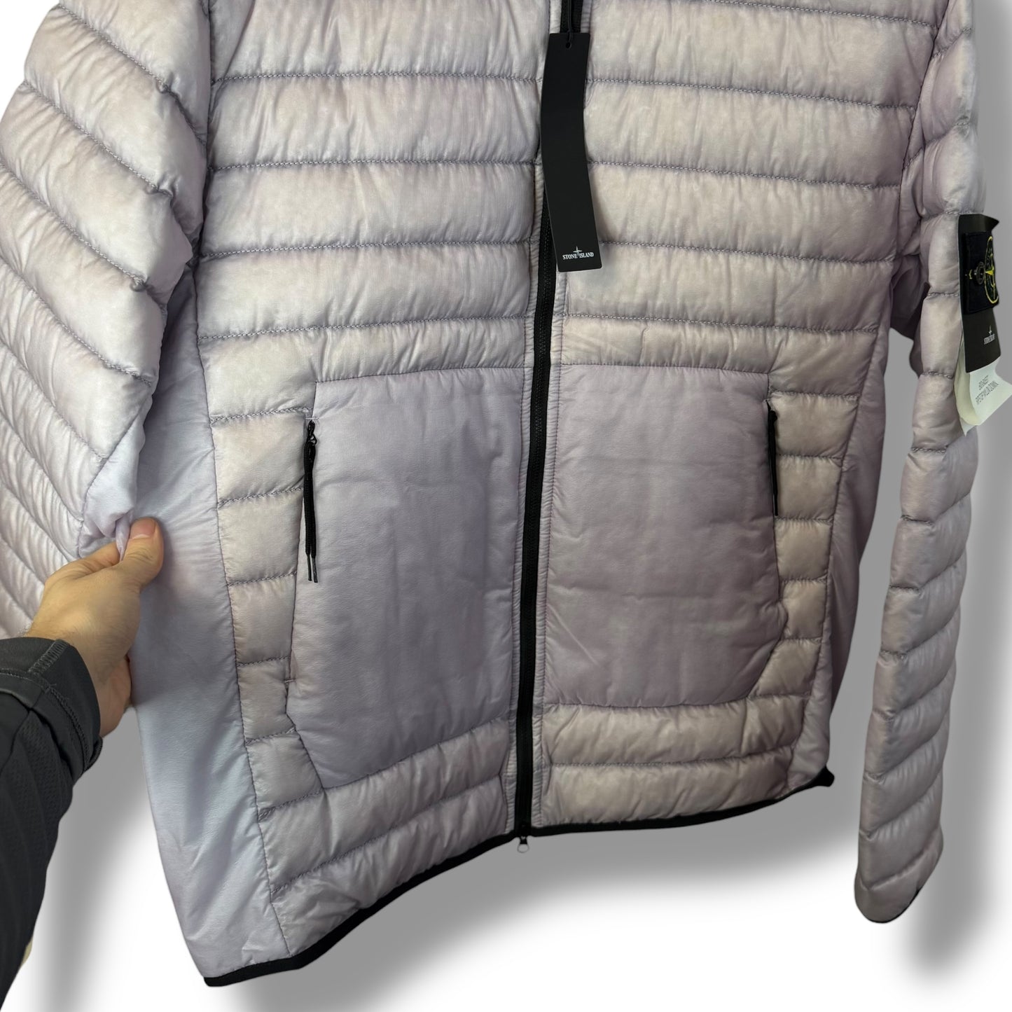 Stone Island Bio-Based Ripstop Nylon Down (XL, 23.5”)