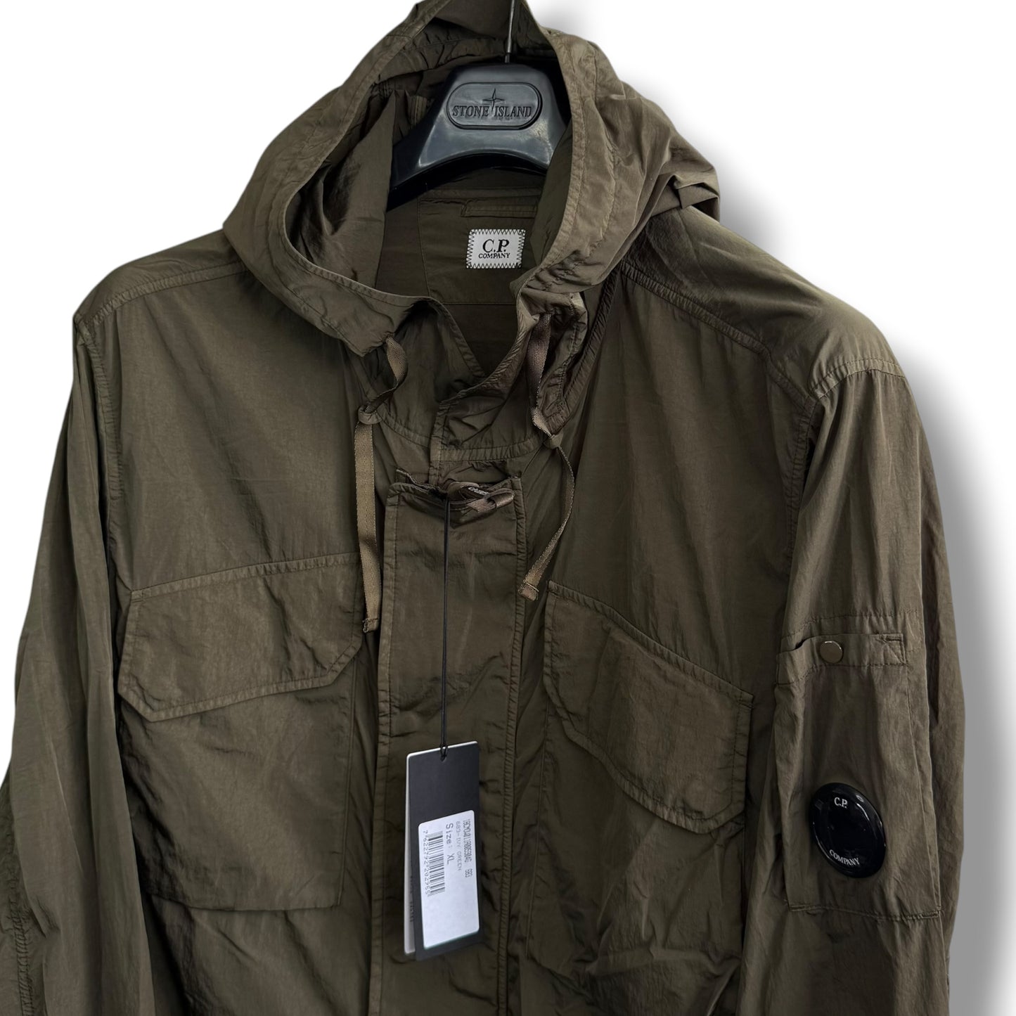 CP Company Chrome-R Jacket (XL, 25”)