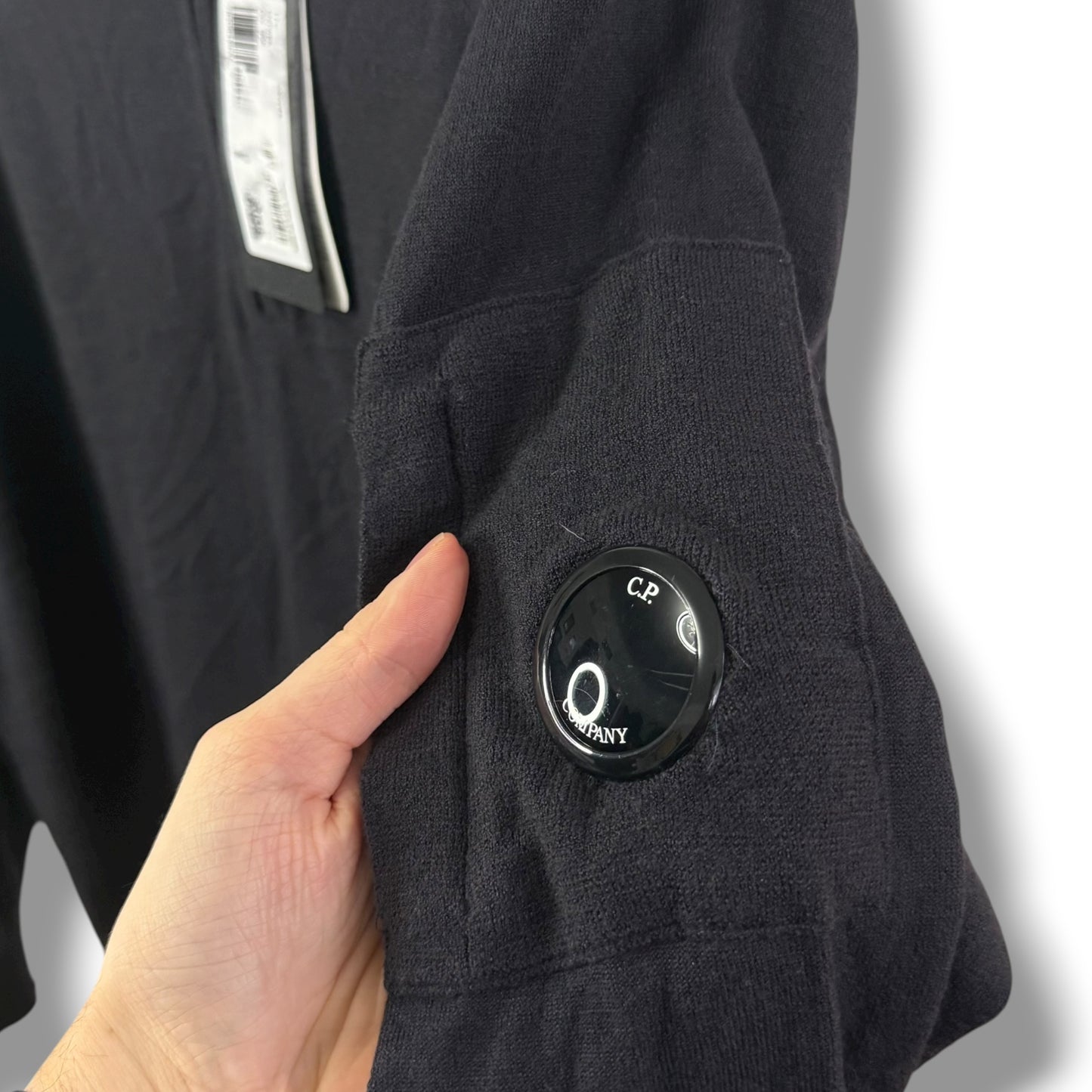 CP Company 1/4 Zip Knit (XXL, 26”)