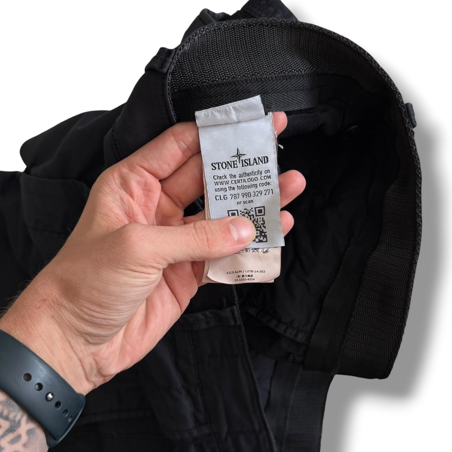Stone Island Cargo Shorts (34”)