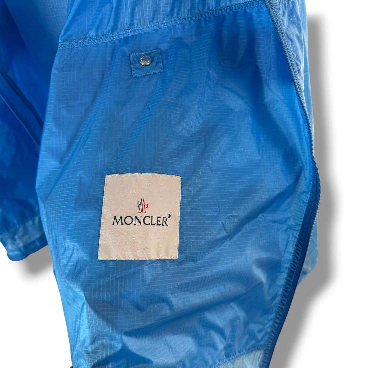 Moncler Ebizo (Size 7, 28”)