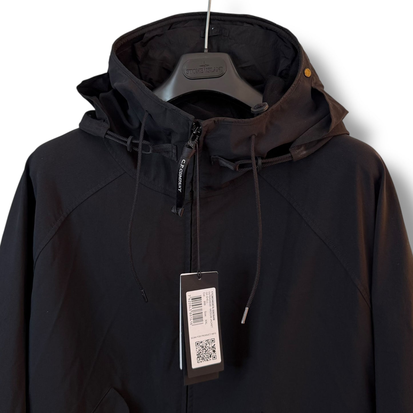 CP Company GD Shell Mixed Goggle Hooded Jacket (2XL, 26.5”)