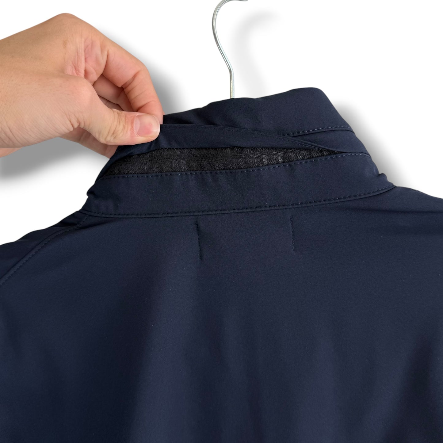 Stone Island Light Soft Shell (2XL, 25.5”)