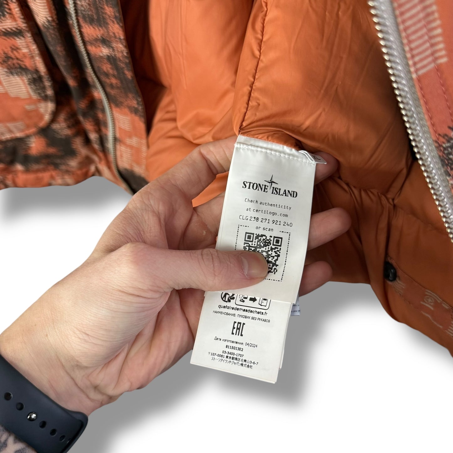 Stone Island Earth Mapping Camouflage Cotton Canvas-Down Body Warmer (XL, 24”)