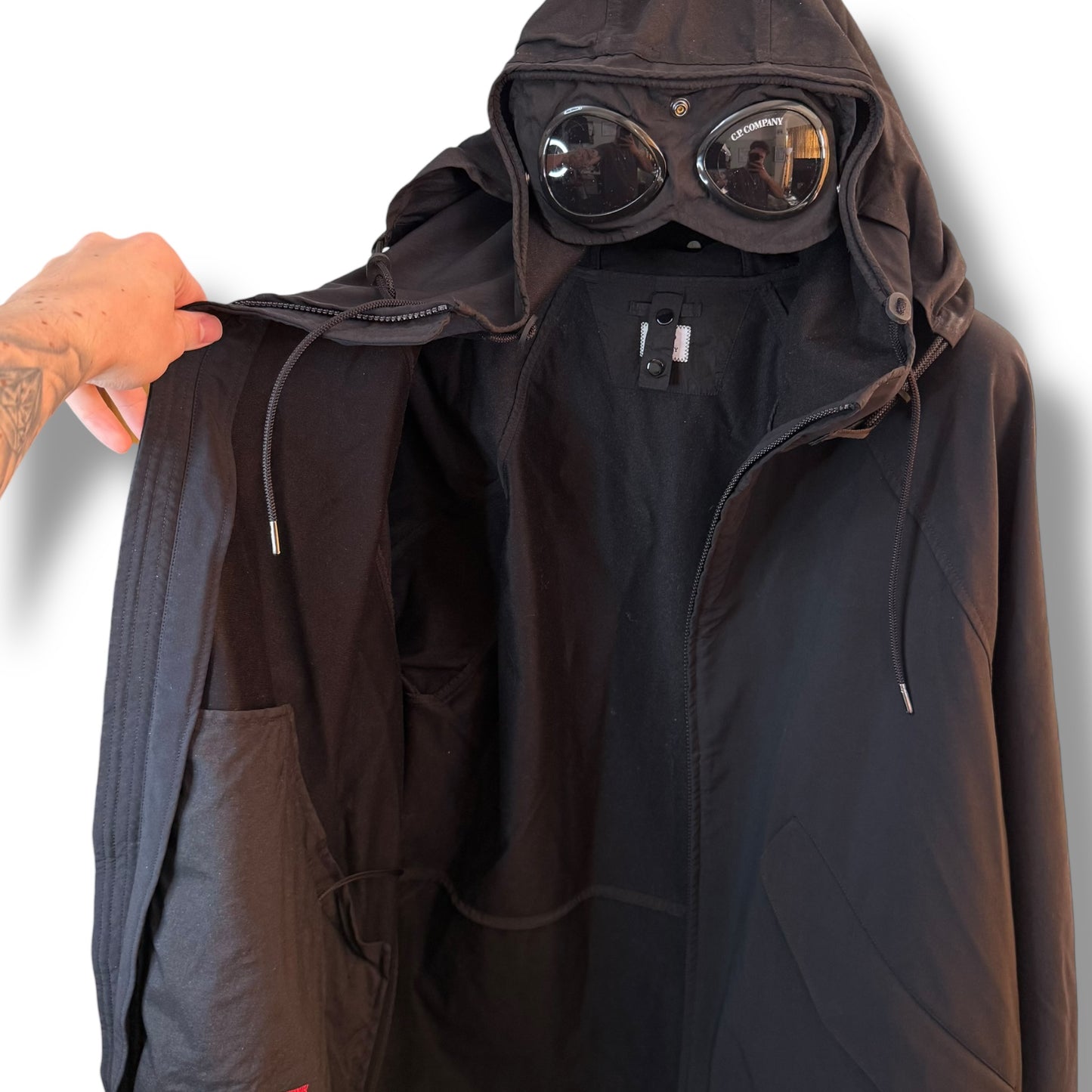 CP Company GD Shell Mixed Goggle Hooded Jacket (2XL, 26.5”)