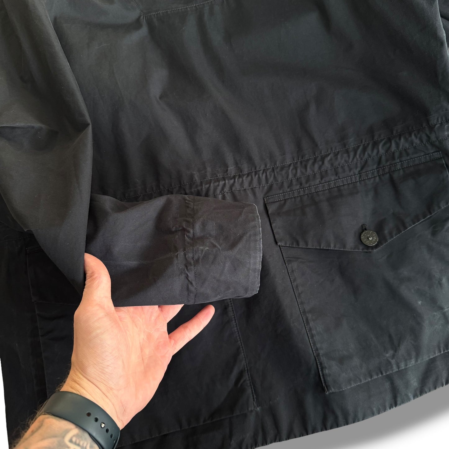 Stone Island Black O-Ventile Ghost Pullover Smock (L, 26”)