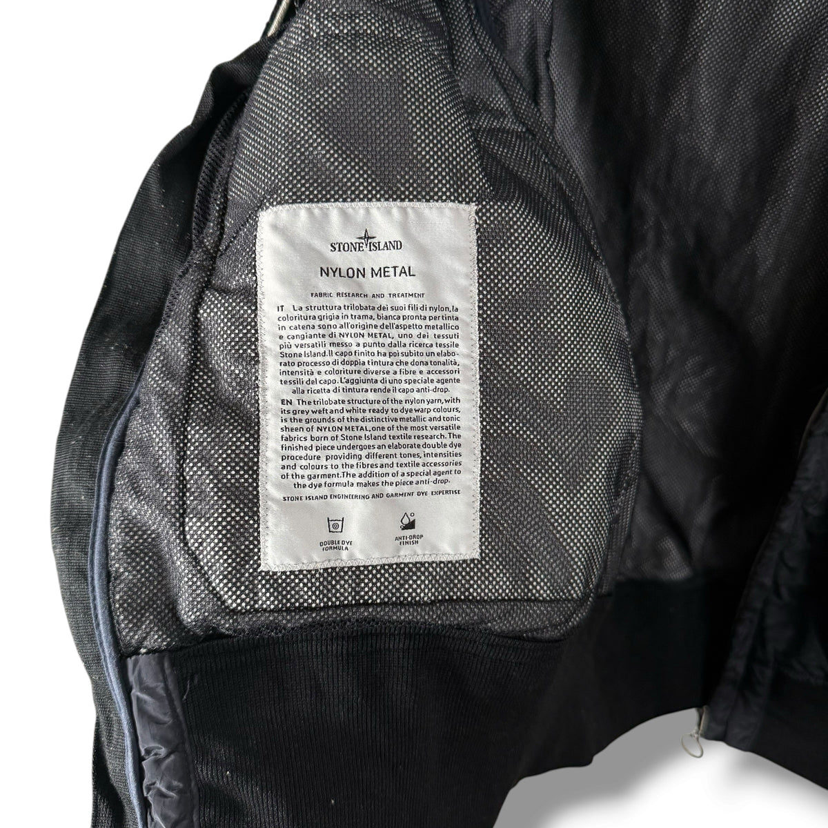 Stone Island Nylon Metal (S, 21”)