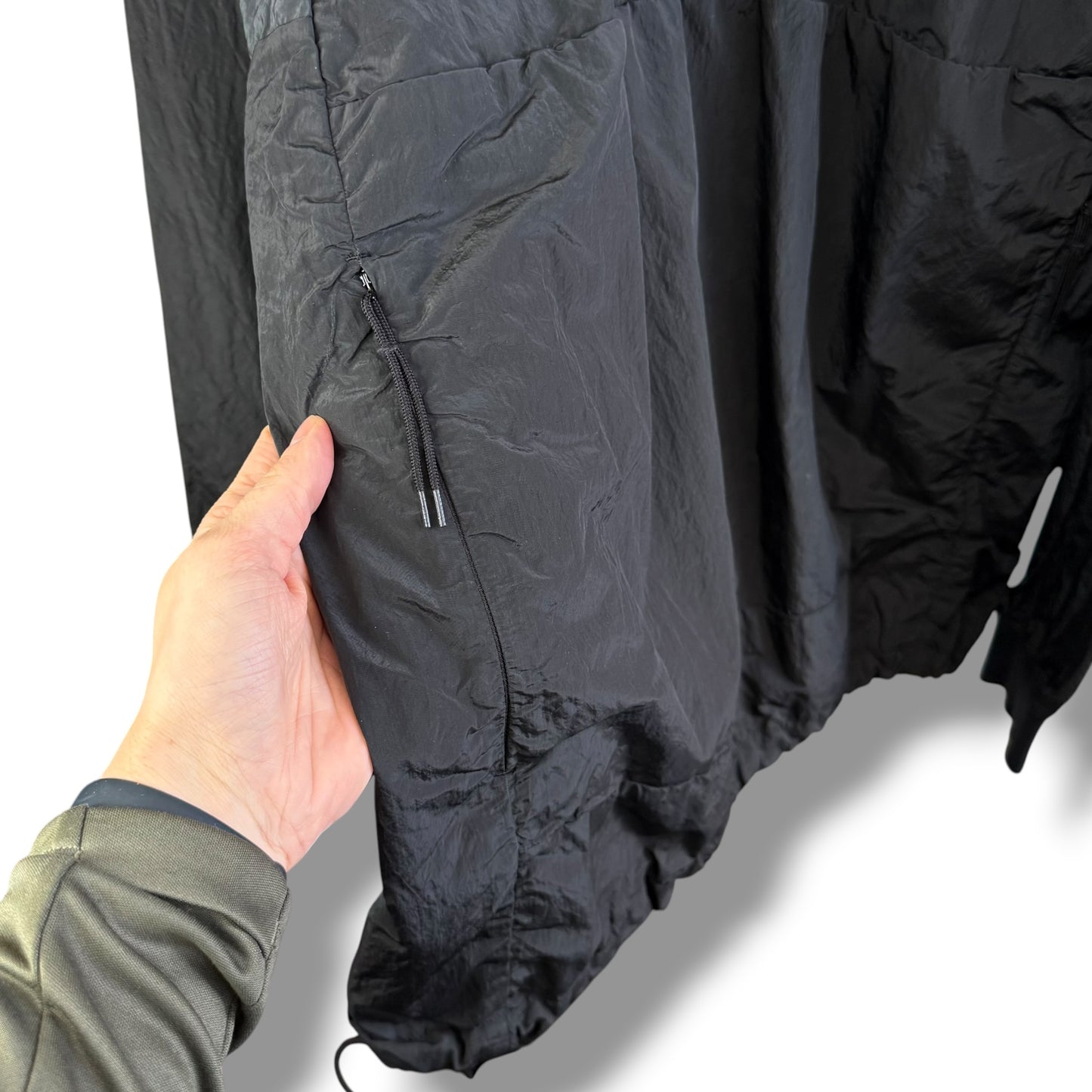 Stone Island Nylon Metal Smock (2XL, 27”)