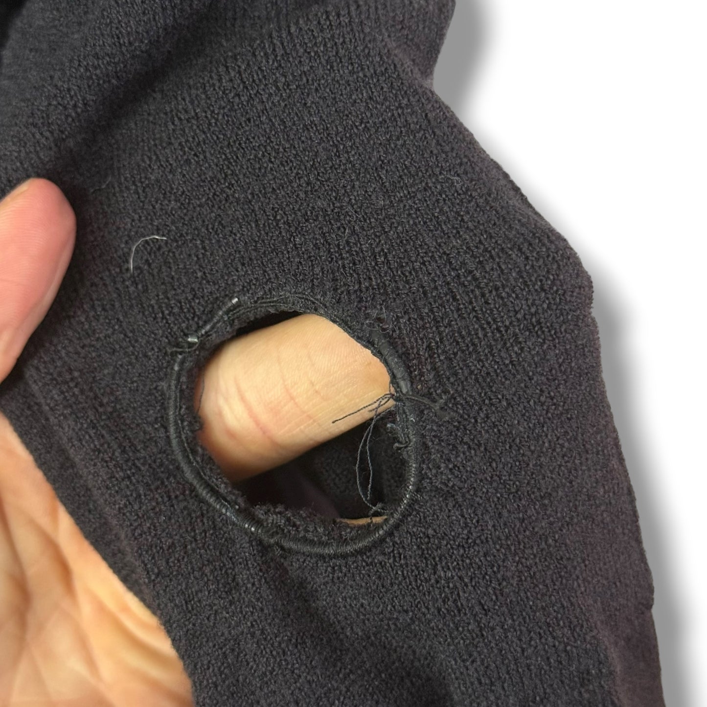 CP Company 1/4 Zip Knit (XXL, 26”)